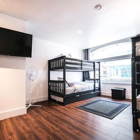 Spacious Apartment In Piccadilly Sleep 6 Vrb 런던 외부 사진